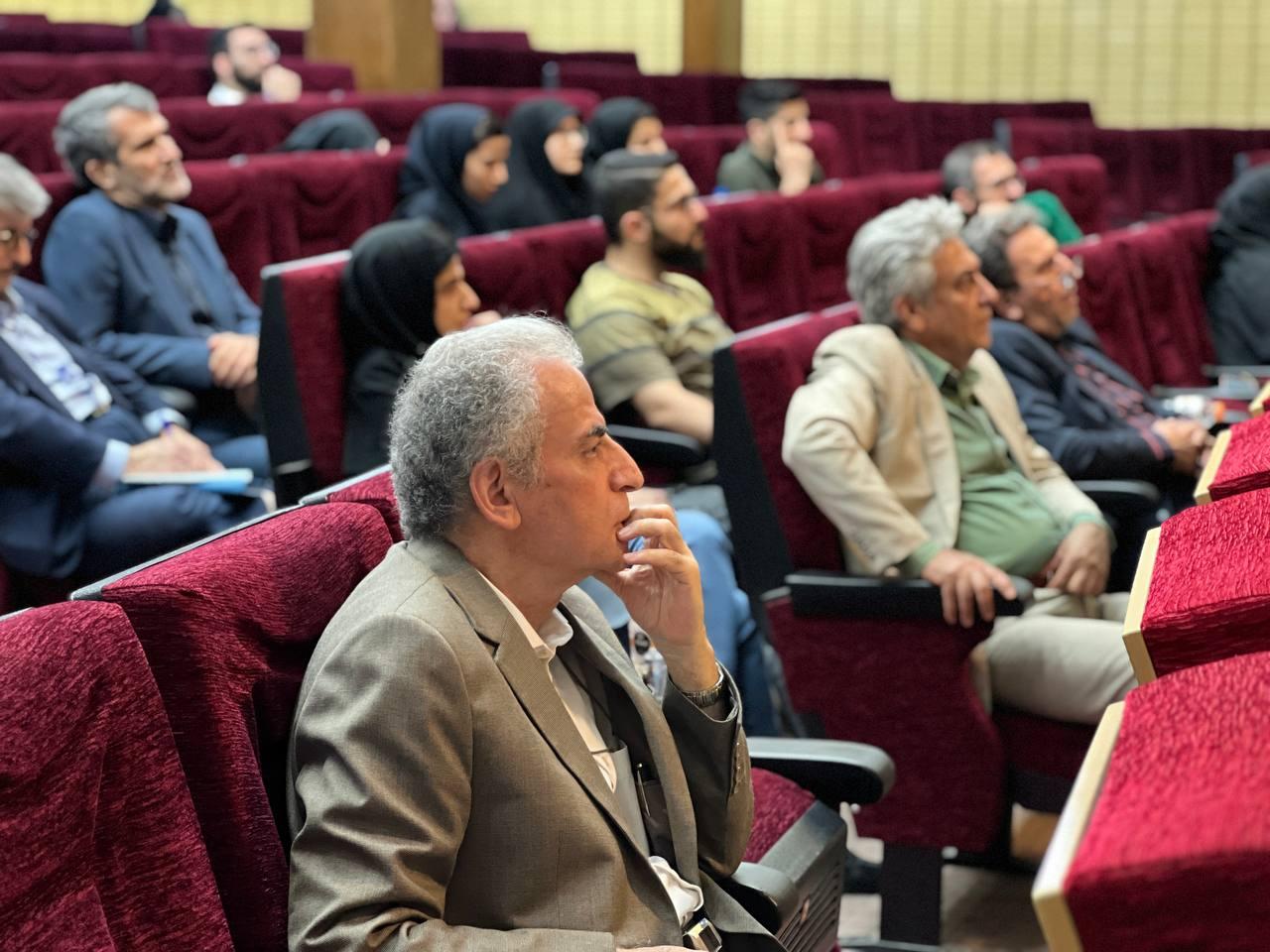 همایش بزرگداشت دکتر حسین عظیمی در دانشکده اقتصاد- بررسی اندیشه‌های توسعه‌ای و سیاست‌گذاری اقتصادی در شرایط تحریم